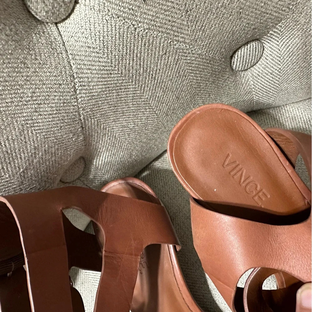 VINCE Brown Strap Kitten Heels Size 6.5 - Picture 2 of 4